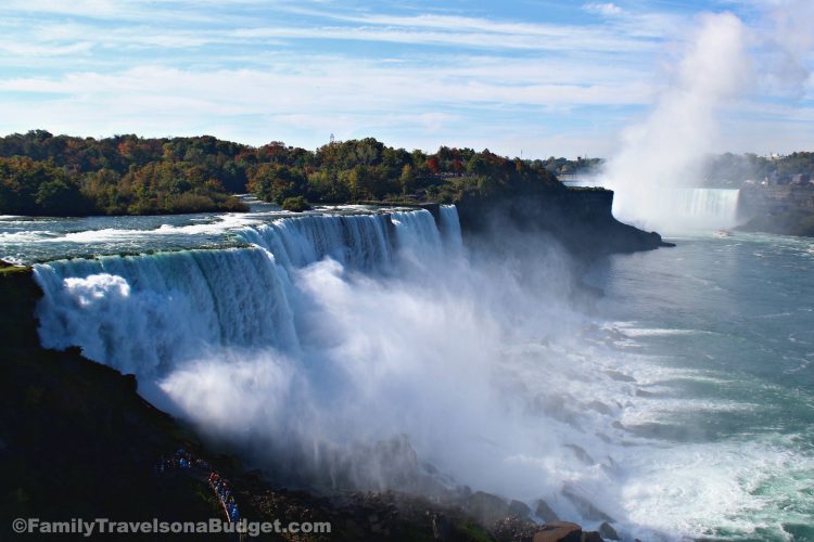 Daytime image of Niagara Falls, American side