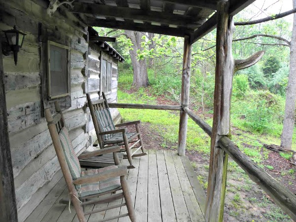 front-porch-at-the-homestead