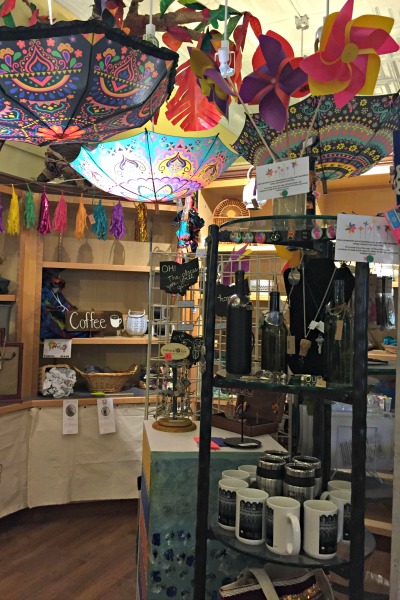 shop-at-arts-and-clay-on-main