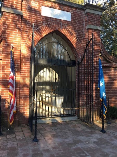 Washington's tomb at Mount Vernon.