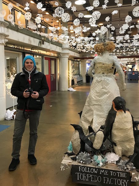 Torpedo Factory Arts Center dressed up for the Christmas season!