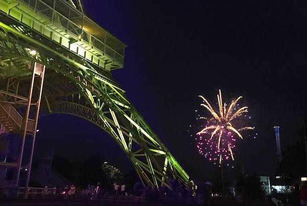 Eiffel Tower and Fireworks at King's Island