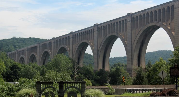 Tunkhannock Creek Viaduct from scenic pullover on Route 11