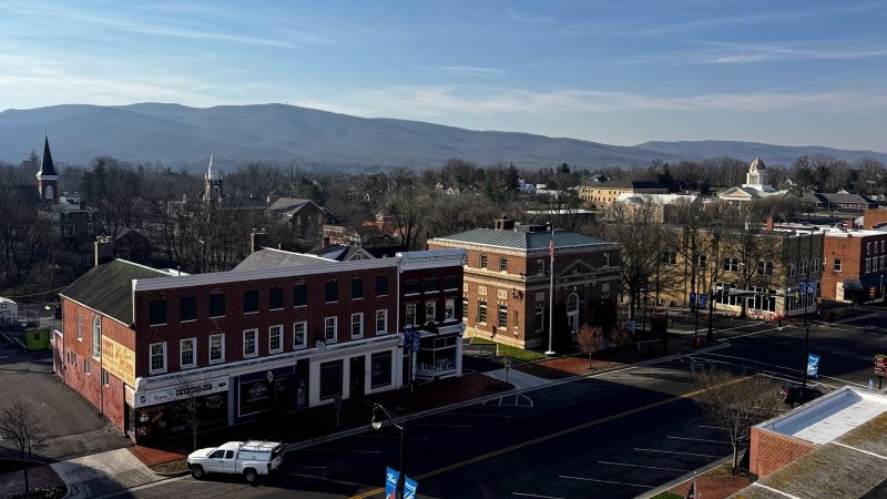 Downtown Wytheville Virginia with mountains in view behind.